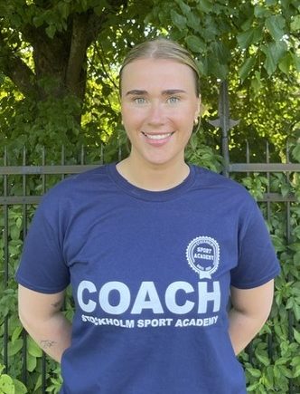 Klara, Fotbollstränare